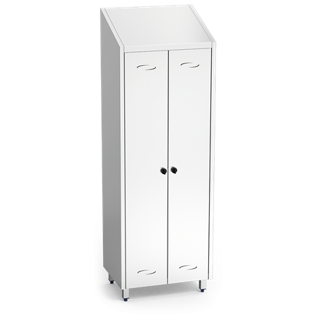 Armario de limpieza de 680x480x2010 mm.